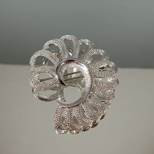 Vintage Monet Silver Tone Textured Swirl Brooch Pin Costume‎ Jewelry
